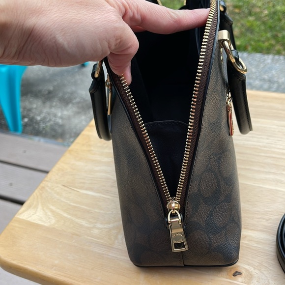 Coach Katy Satchel - Picture 13 of 17